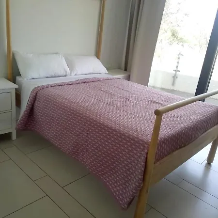 2 Bedrooms With Shared Pool And Wifi At Mar Apartament Palm-mar