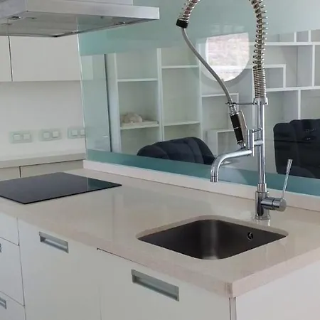 2 Bedrooms With Shared Pool And Wifi At Mar *